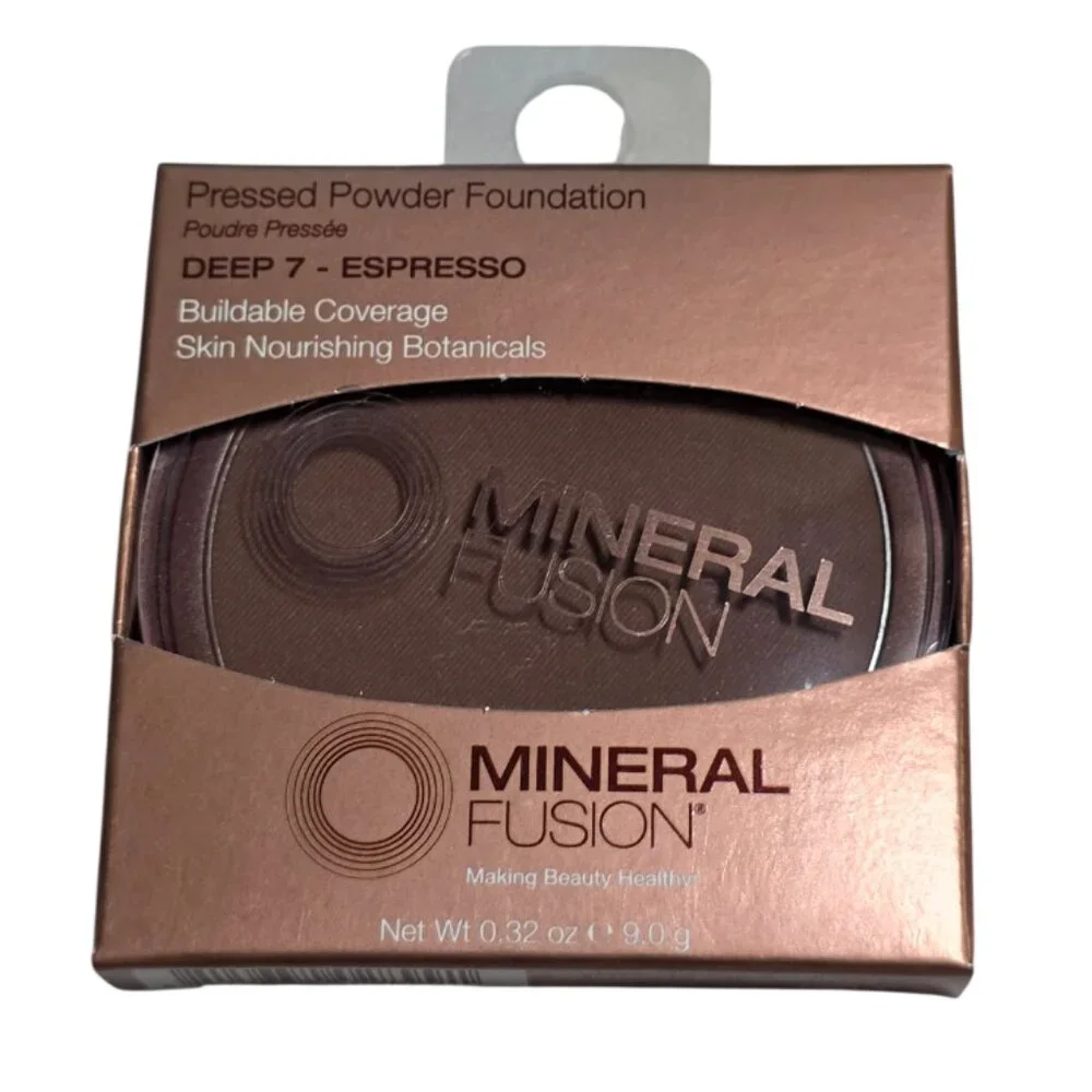 NWT Mineral Fusion Pressed Powder Foundation Deep 7 - Espresso